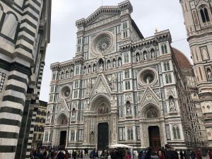 Der Dom in Florenz – das Meisterwerk des italienischen Architekten Filippo Brunelleschi ©LEIIK